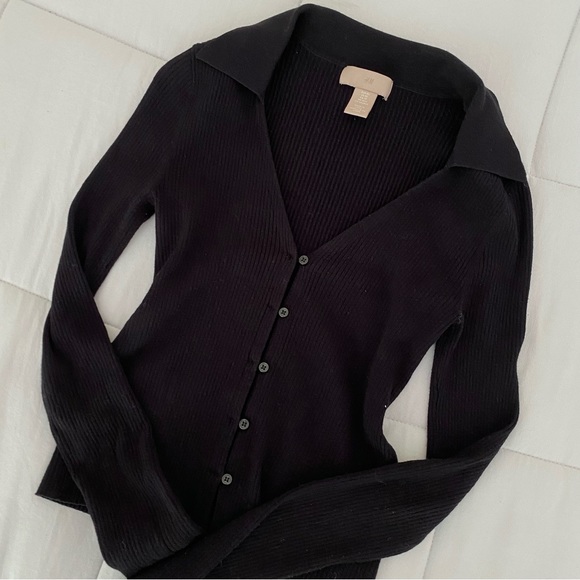 H&M Ribbed Knit Cardigan - Picture 2 of 7